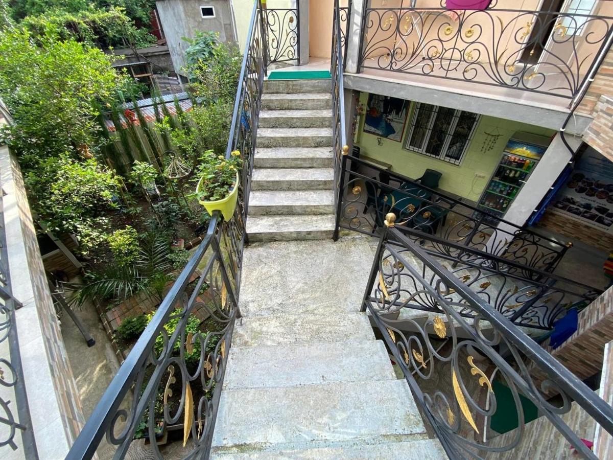 Guest House Ocean Force Μπατούμι Εξωτερικό φωτογραφία