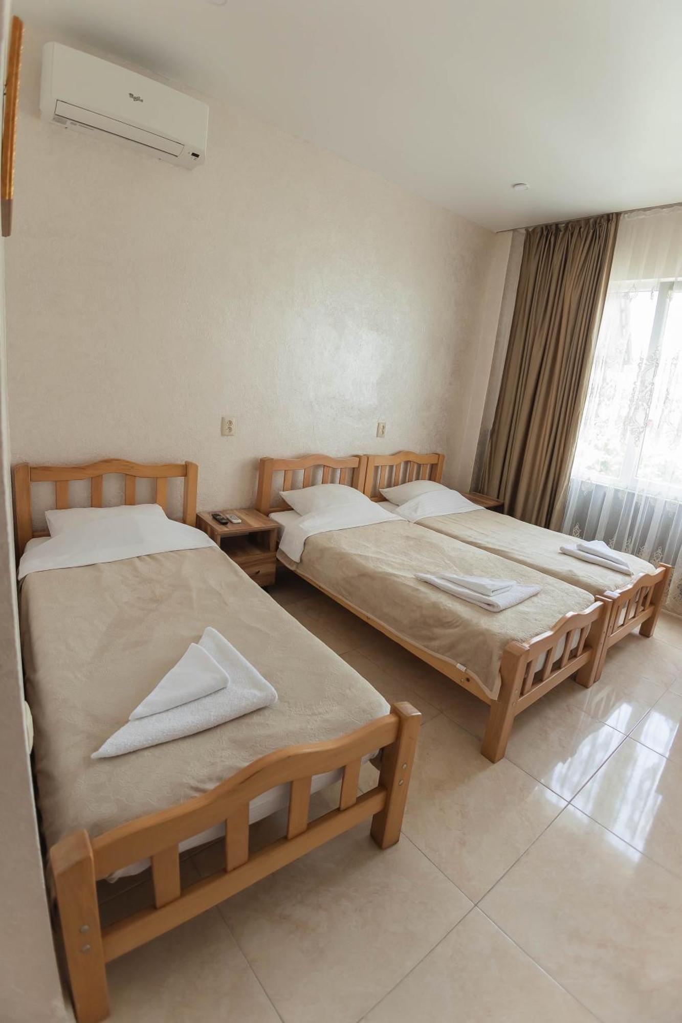 Guest House Ocean Force Μπατούμι Εξωτερικό φωτογραφία