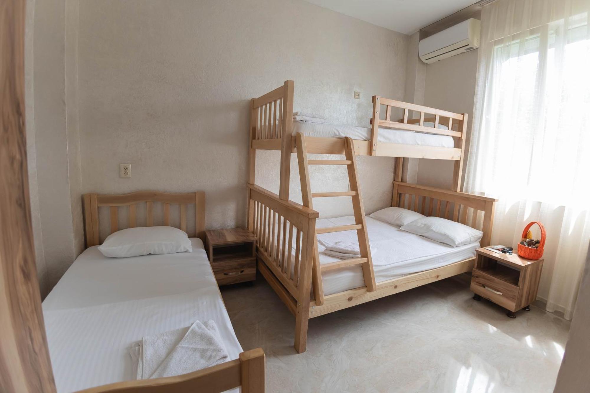Guest House Ocean Force Μπατούμι Εξωτερικό φωτογραφία