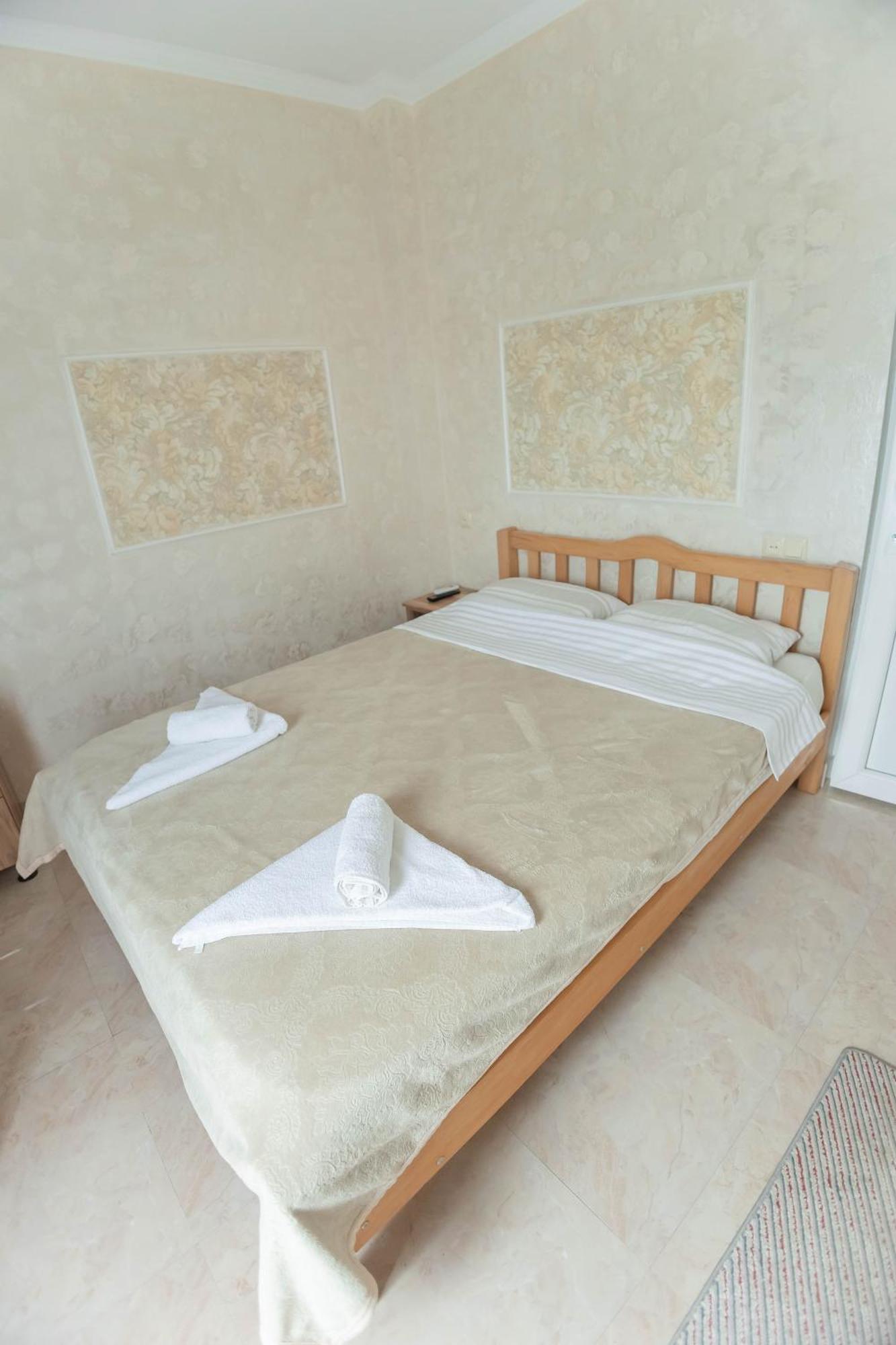 Guest House Ocean Force Μπατούμι Εξωτερικό φωτογραφία