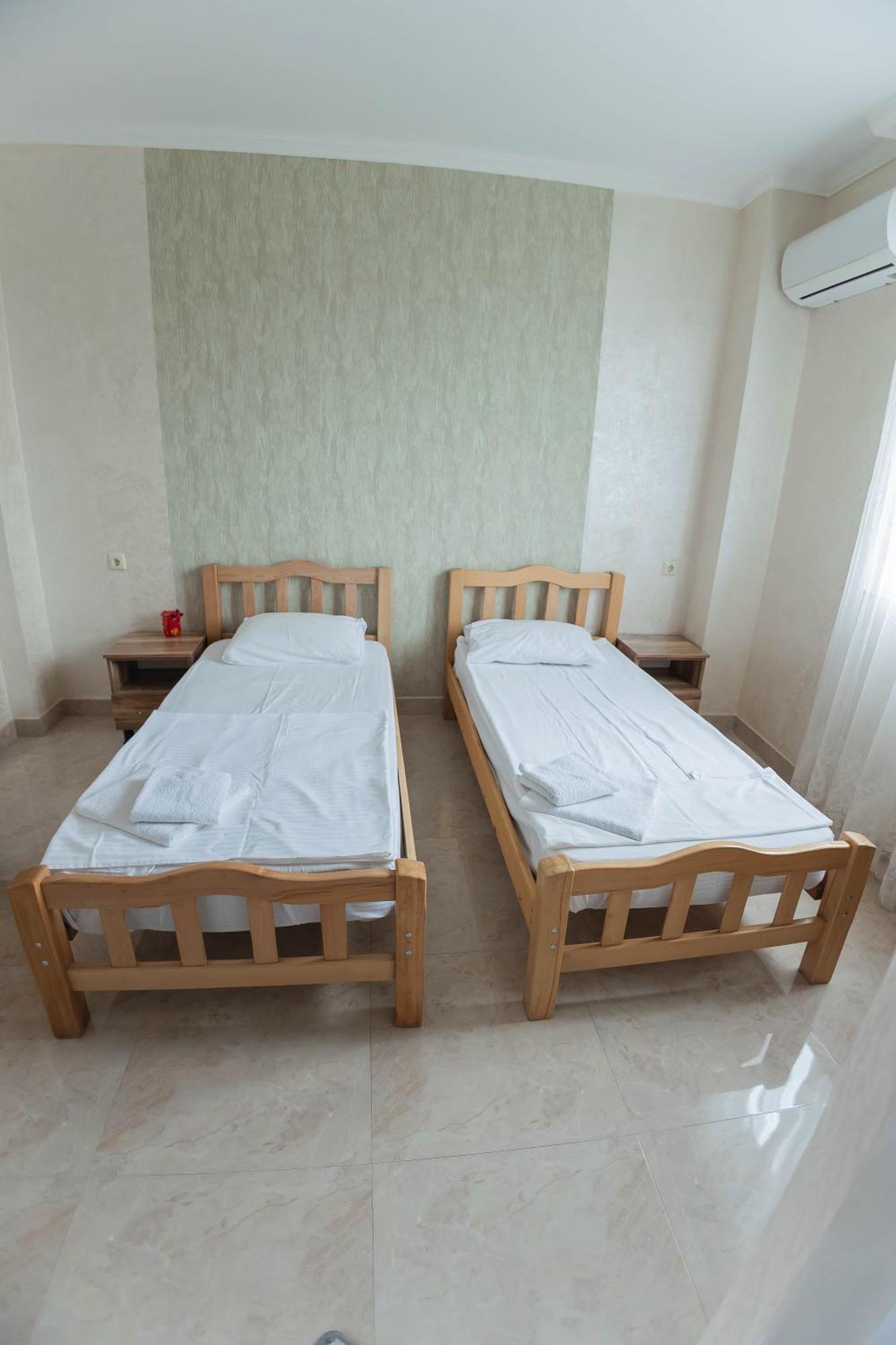 Guest House Ocean Force Μπατούμι Εξωτερικό φωτογραφία